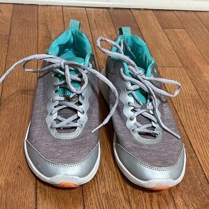 Vionic Agile Fyn Cross Training Athletic Shoes Sz 8